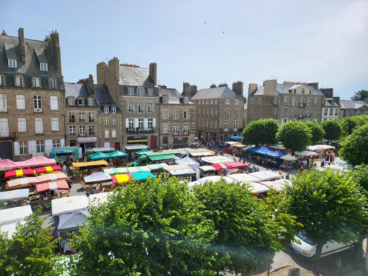Les Appartements Du Marche Dinan Ngoại thất bức ảnh